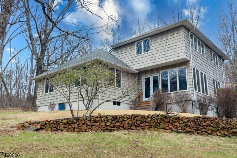 1438 Long Rd - Photo 1