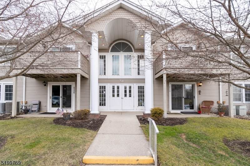 5107 Austin Ct - Photo 1