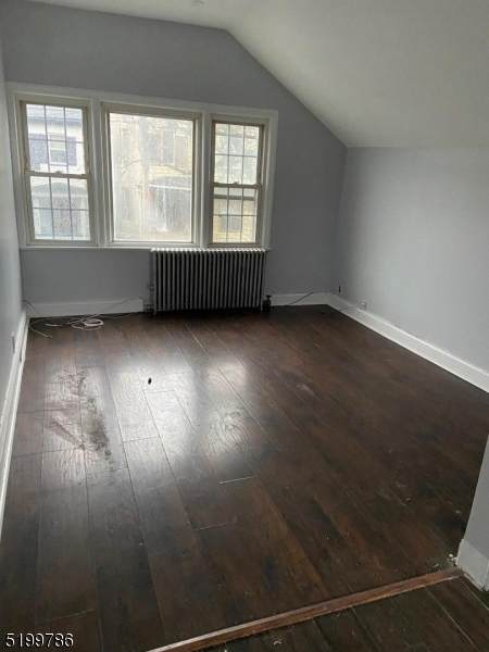 33 Ryerson Ave - Photo 1