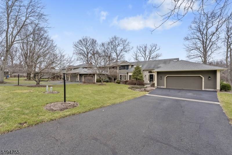 40 Hunters Cir - Photo 1