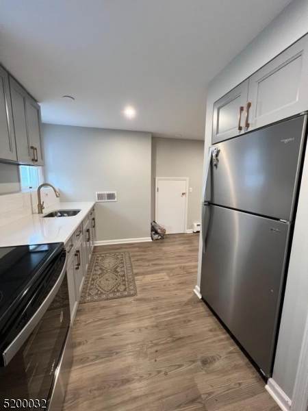 11 Main St - Photo 1