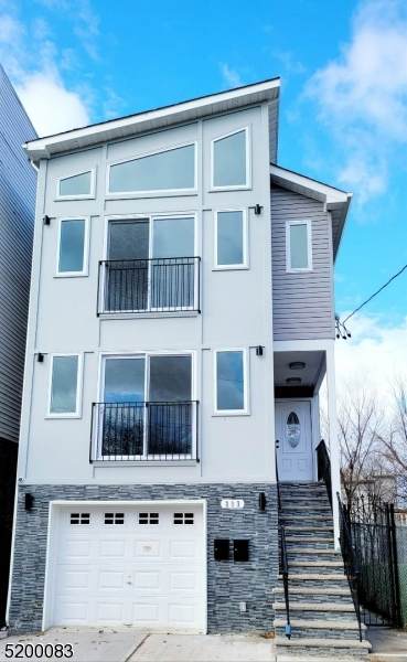 393 S 9Th St - Photo 1