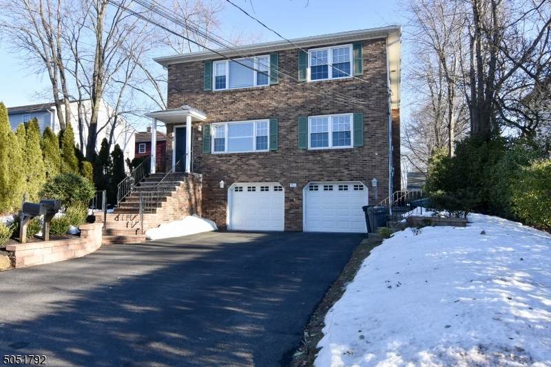 311 Temple Pl - Photo 1