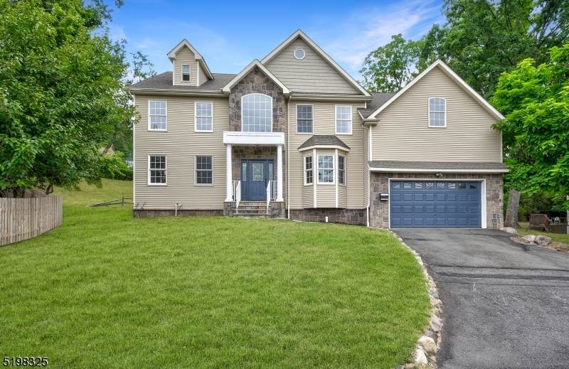 21 Winding Way - Photo 1