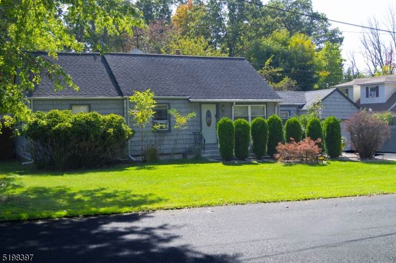 62 Marlin Ave - Photo 1