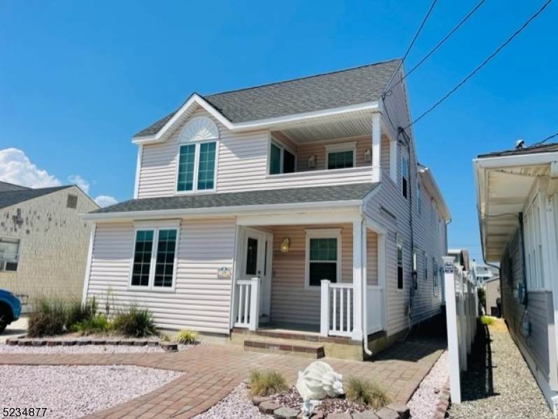 19 Haddonfield Ave - Photo 1
