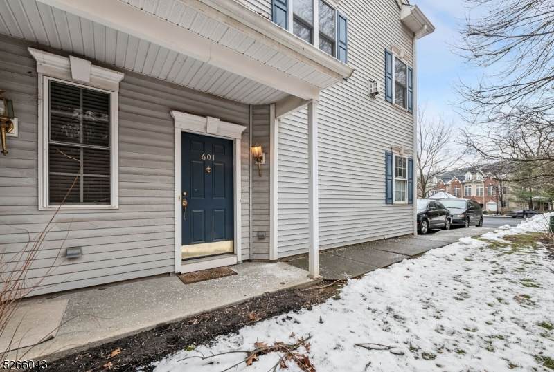 601 Donato Cir 601, Scotch Plains Twp., NJ 07076 (MLS 3883032) The