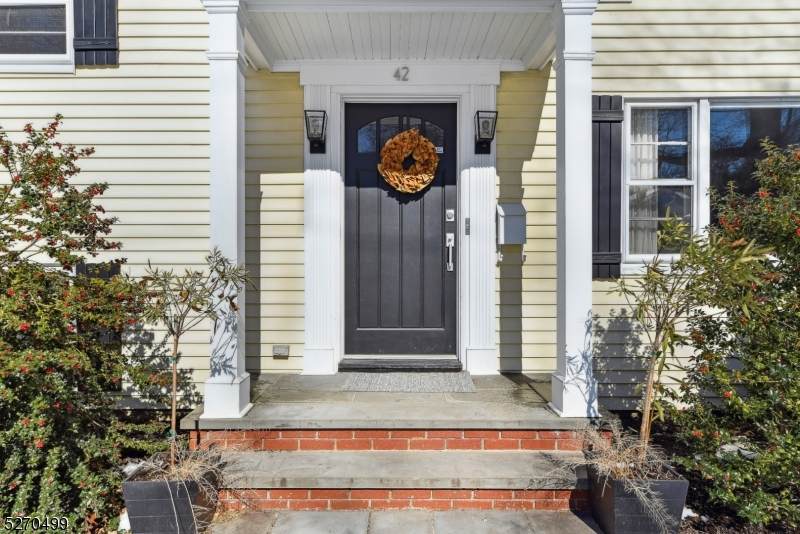 42 Hartley Rd, Summit City, NJ 07901 (MLS 3888051) The Sue Adler Team