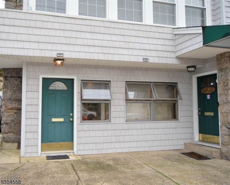 241 Crooks Ave - Photo 1