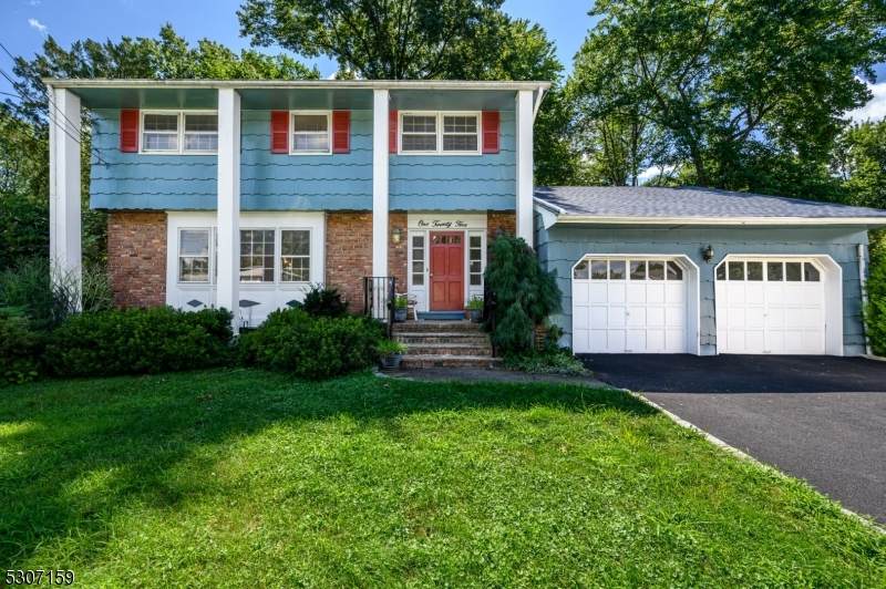 125 Summit Ct - Photo 1