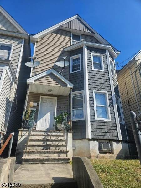 1069 Anna St - Photo 1