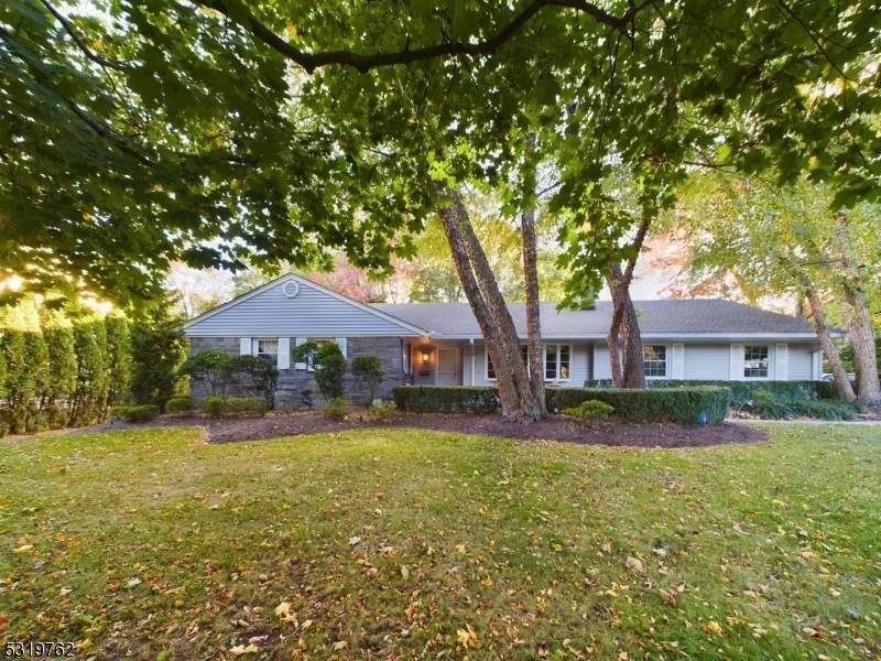 480 Carlton Rd - Photo 1