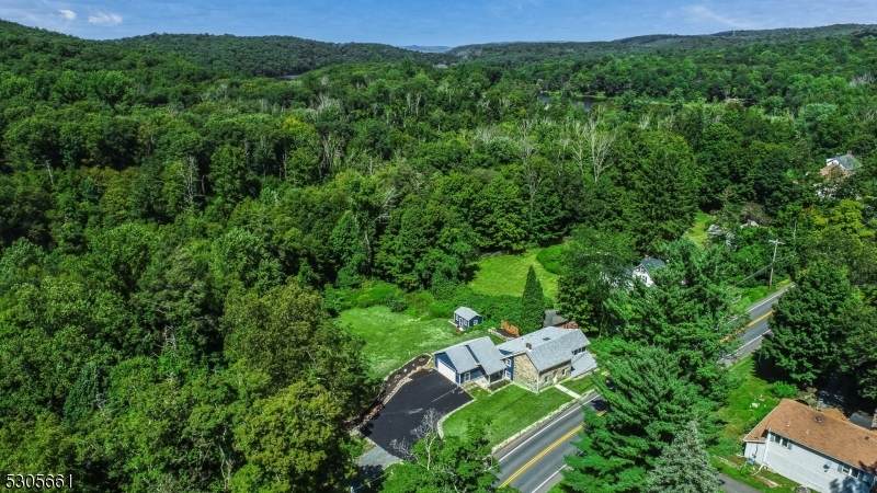 191 Glen Rd - Photo 1