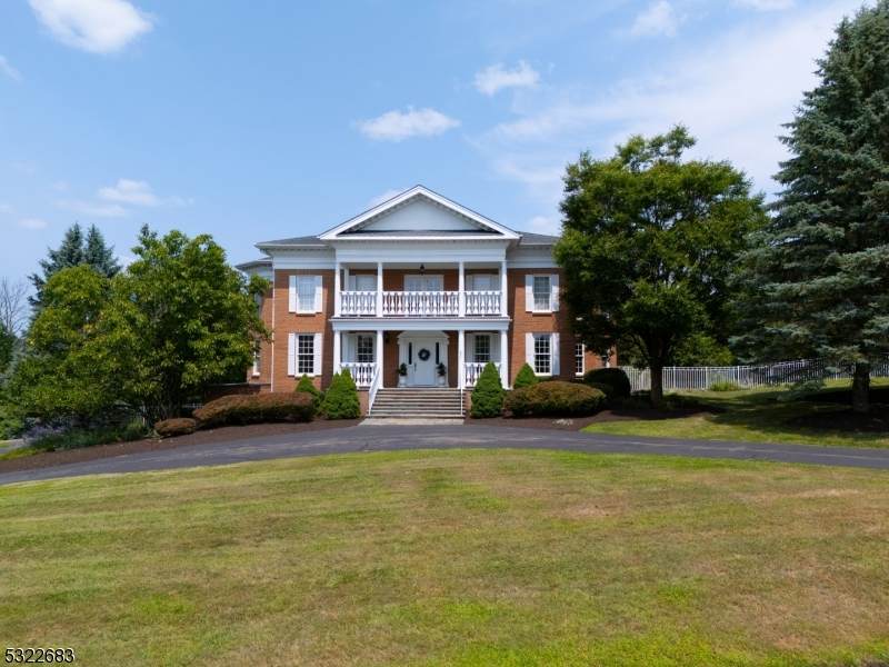 11 Charles Ct - Photo 1