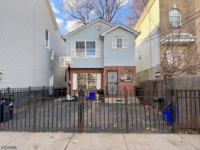 773 South 17th Street - Photo 1