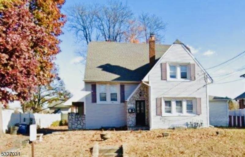 500 W Broadway - Photo 1