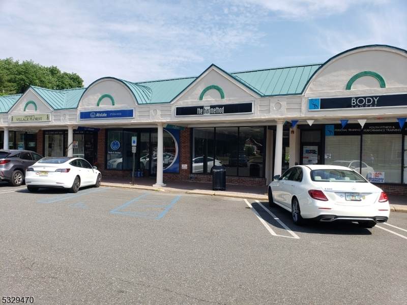 115 Hawkins Pl - Photo 1