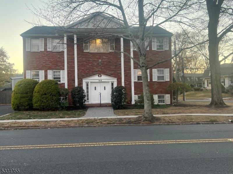 169 Mountain Ave - Photo 1