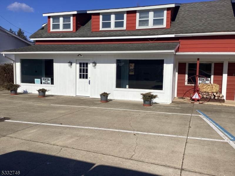 105 State Route 31 - Photo 1