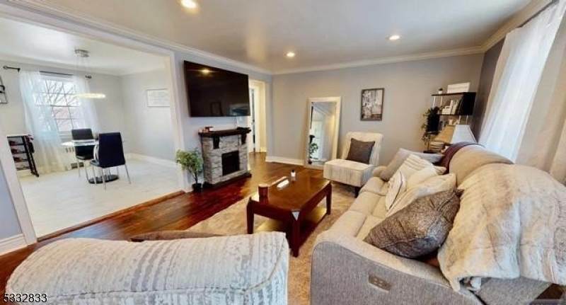100 Clark Ct - Photo 1