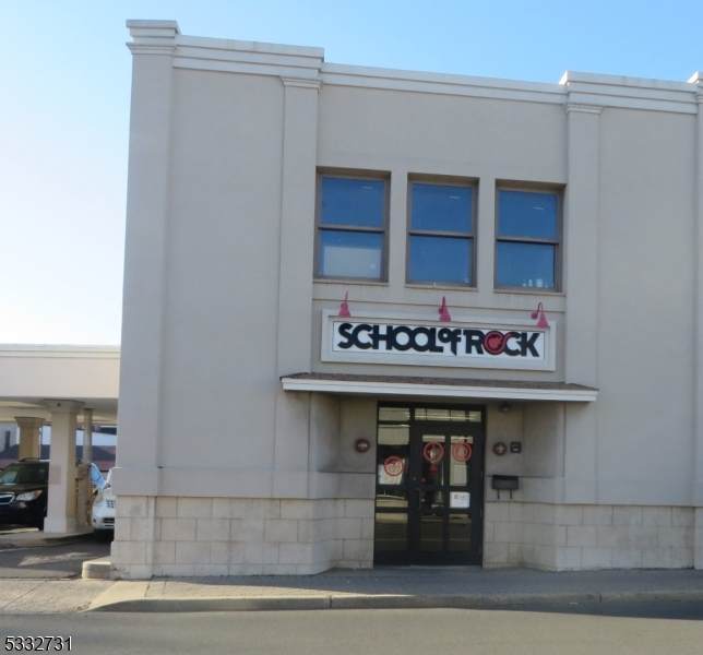 1 W Main St - Photo 1