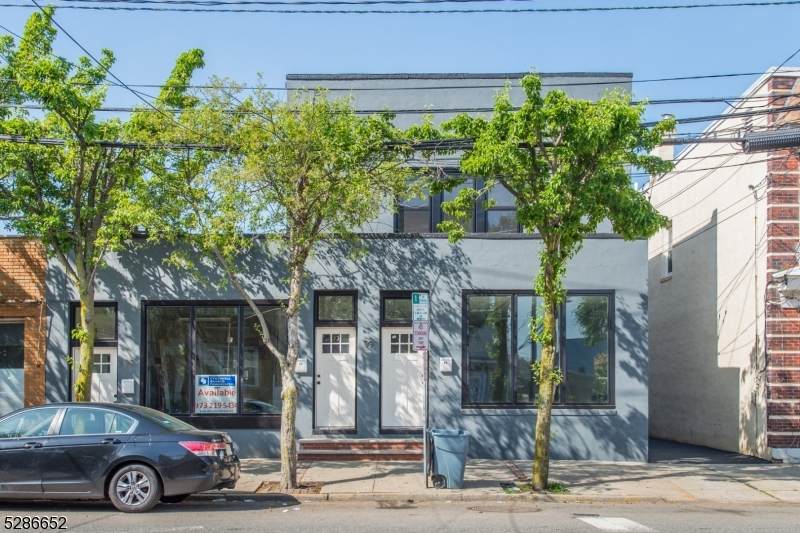 99 Franklin St - Photo 1
