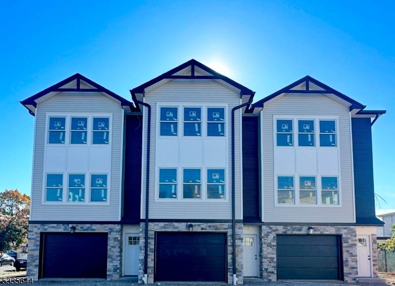 23 Frederick St - Photo 1