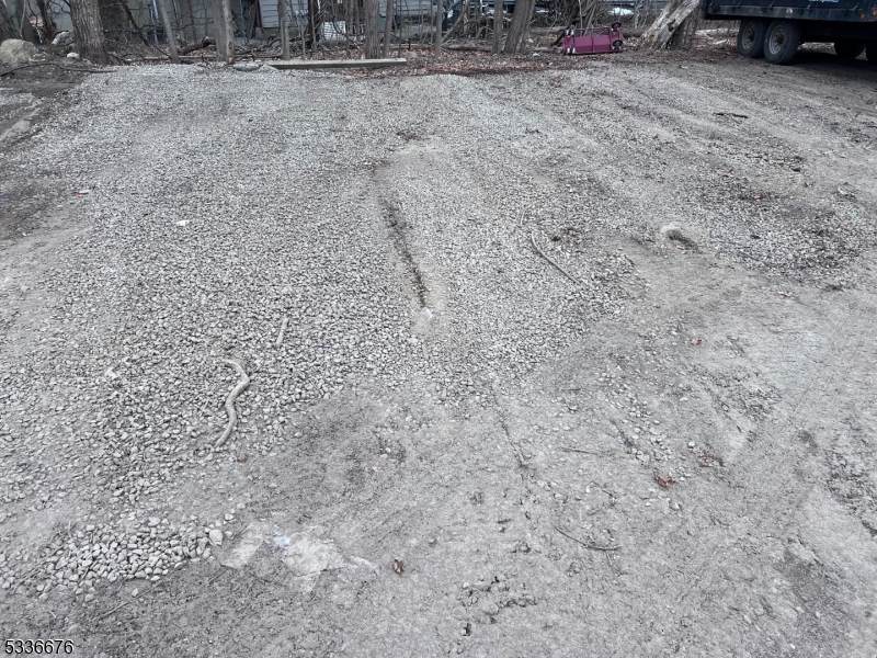 69 Main St - Photo 1