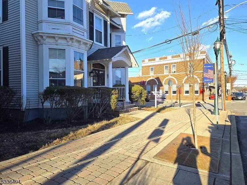 30 W Somerset St - Photo 1