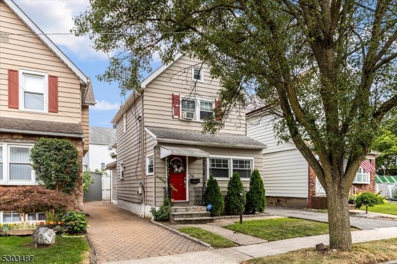 36 Myrtle Ave - Photo 1