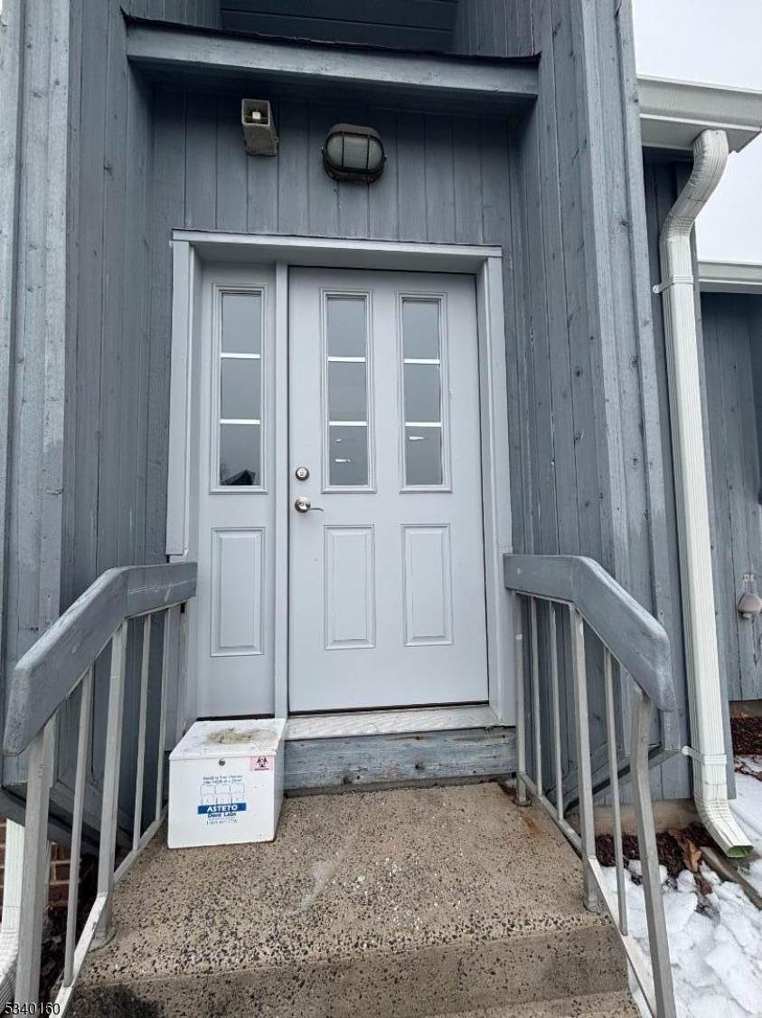 216 Stelton Rd - Photo 1