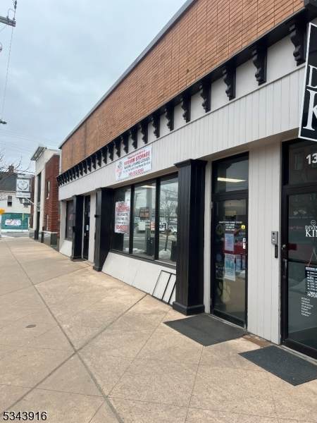 130 Main St - Photo 1