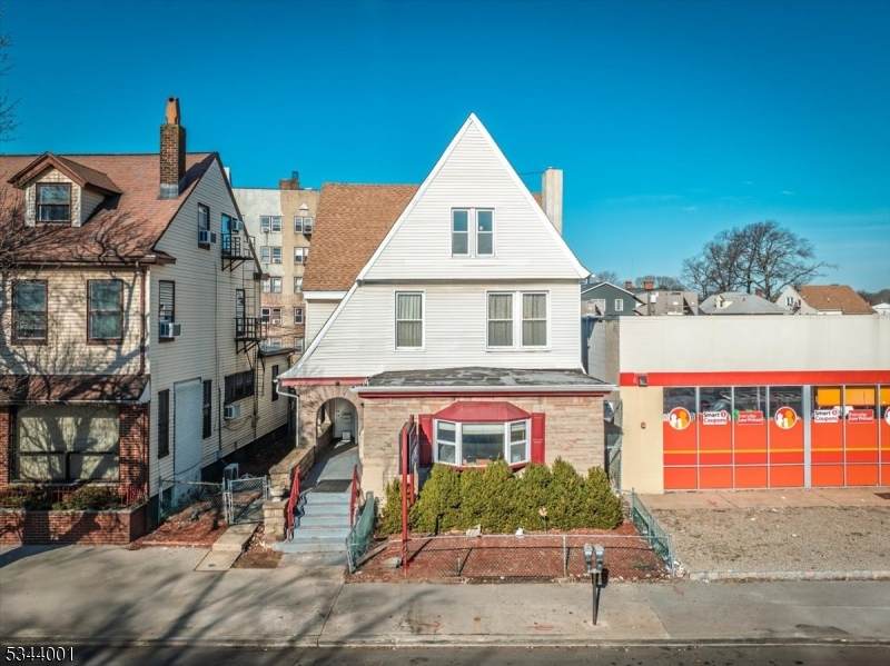 442 N Broad St - Photo 1