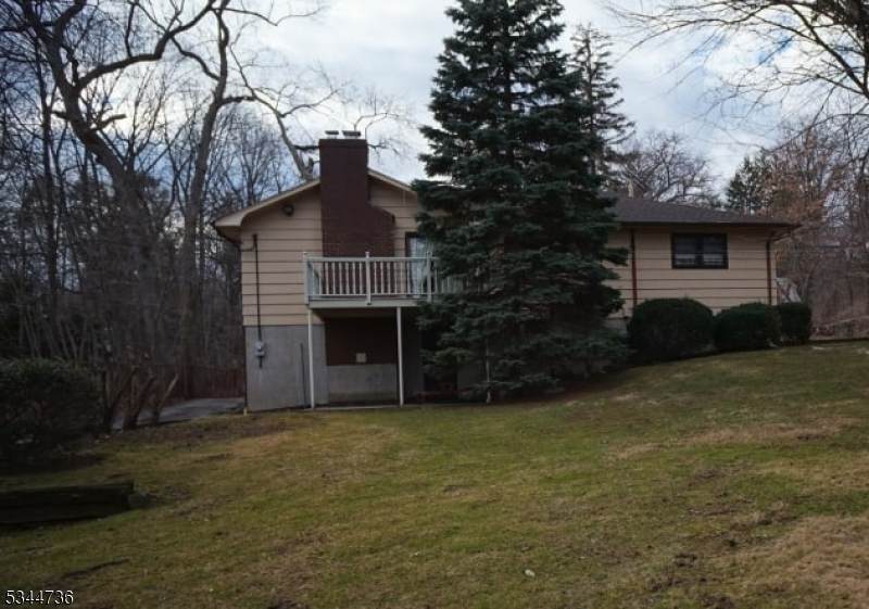 12 Wildwood Ave - Photo 1