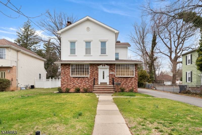 35 W Union Ave - Photo 1