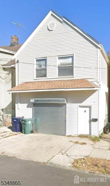 46 Commerce St - Photo 1
