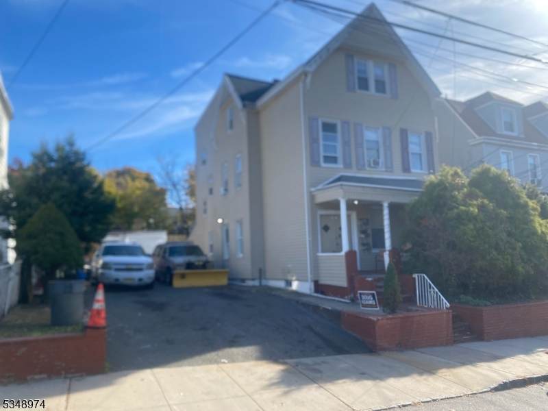 52 Whittlesey Ave - Photo 1