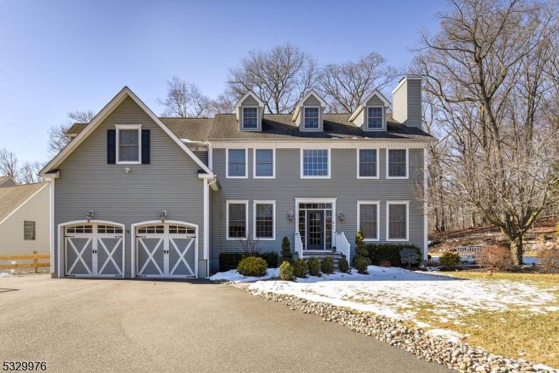 7 Nancy Ct - Photo 1