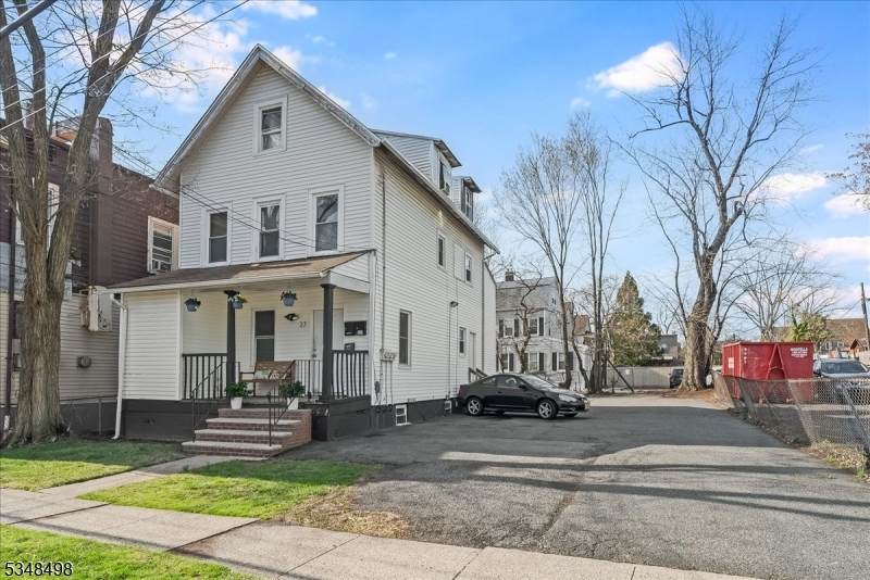 27 William St - Photo 1