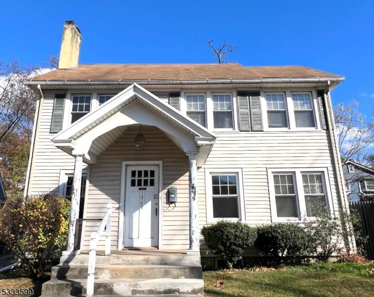 1349 Park Ave - Photo 1