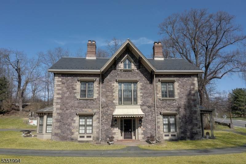 330 Speedwell Ave - Photo 1