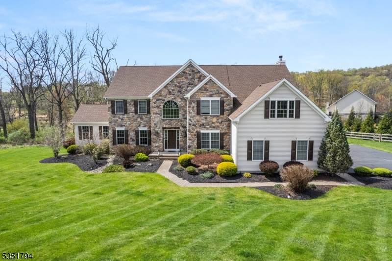 3 Demott Rd - Photo 1