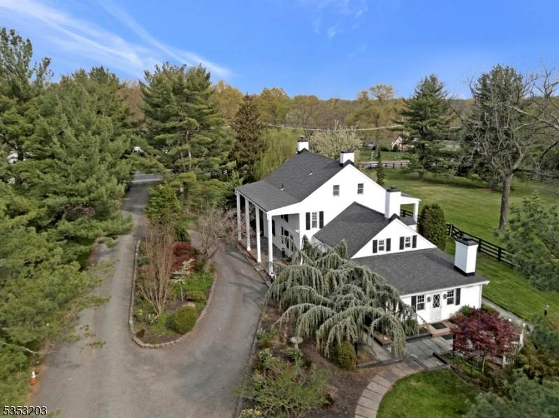 421 Country Club Rd - Photo 1