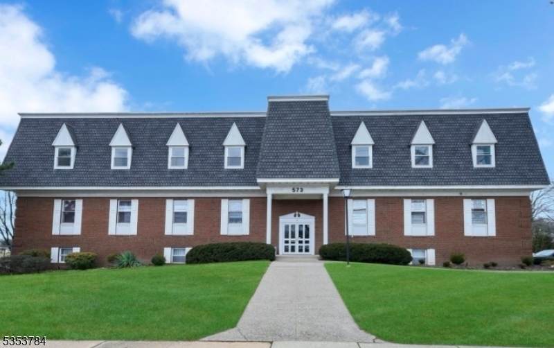 573 Valley Rd, Suite 9A - Photo 1