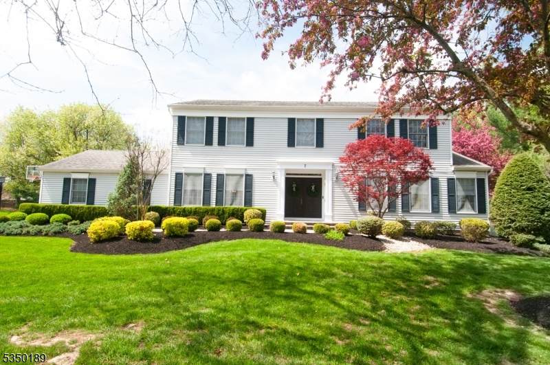 7 Briarwood Dr - Photo 1