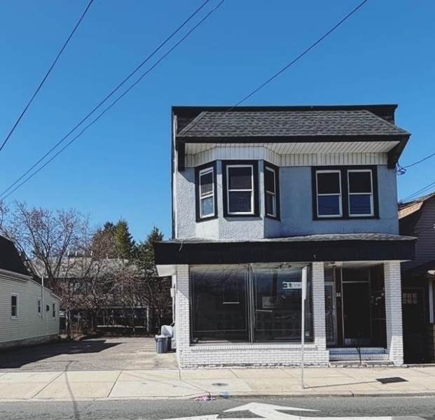 33 Newark Pompton Tpke - Photo 1