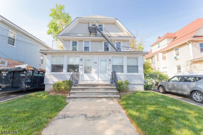157 Virginia St - Photo 1