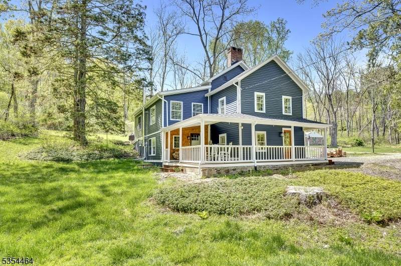 15 Anderson Rd - Photo 1