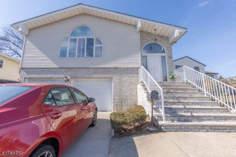 10 Livi Ct - Photo 1