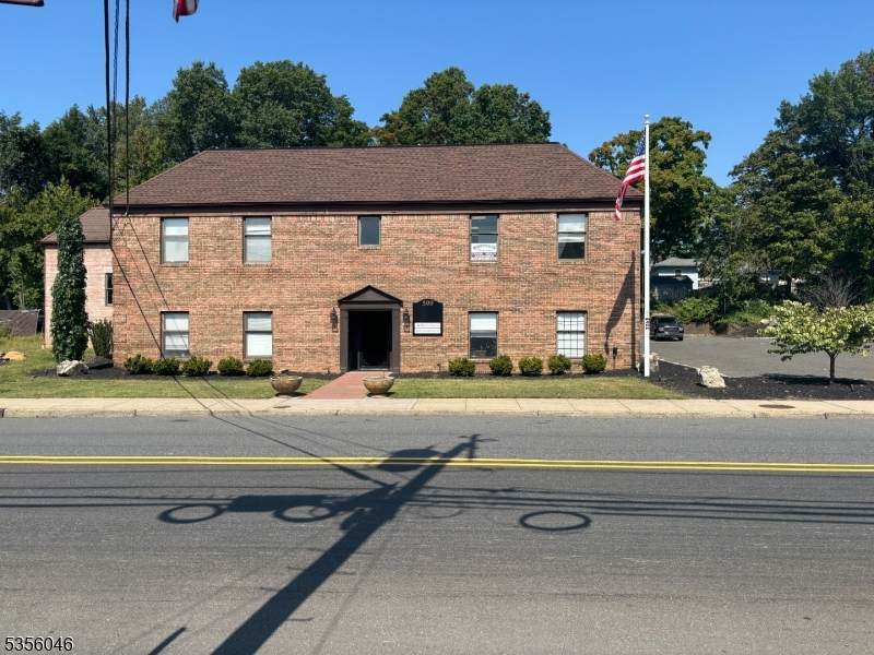 599 Springfield Ave - Photo 1